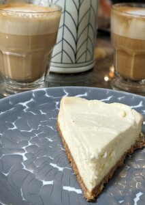 New York style Vanilla Cheesecake